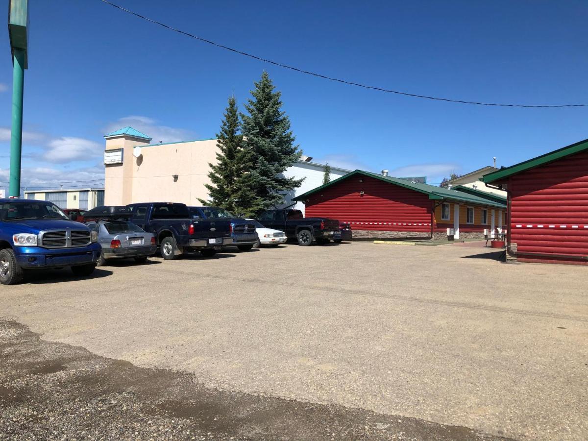Alpine Motel Rocky Mountain House Exterior photo